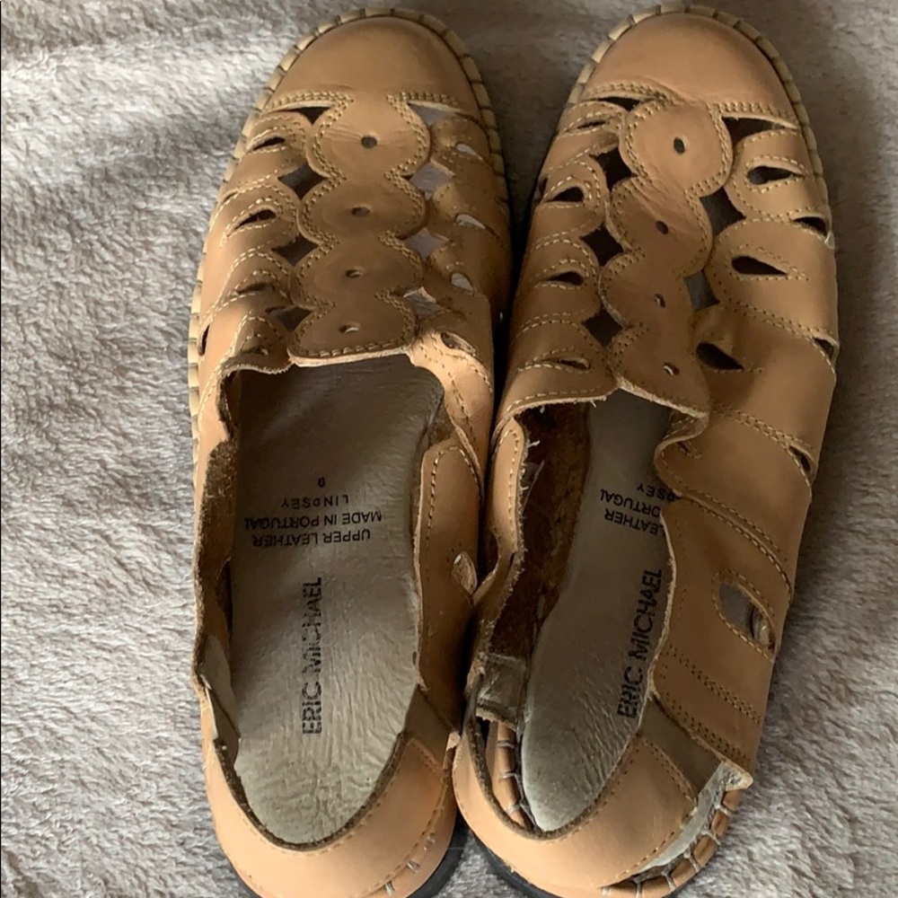 Leather sandals